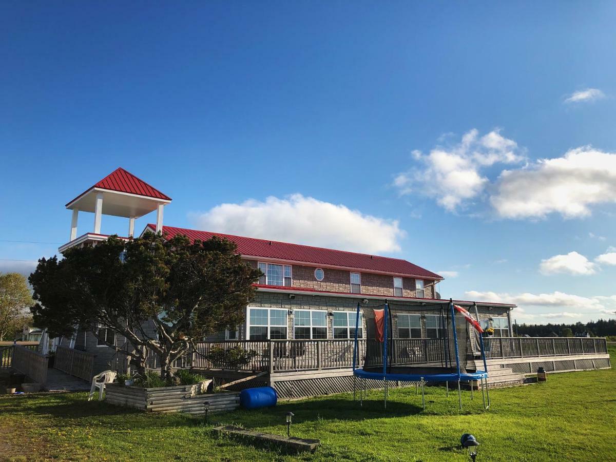 The Waterfront Motel Grand Barachois Exterior photo